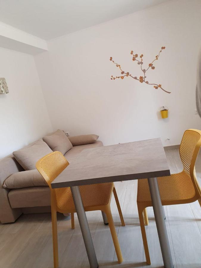 Apartman Mi Nerezine Esterno foto