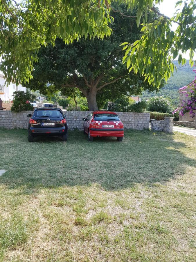 Apartman Mi Nerezine Esterno foto